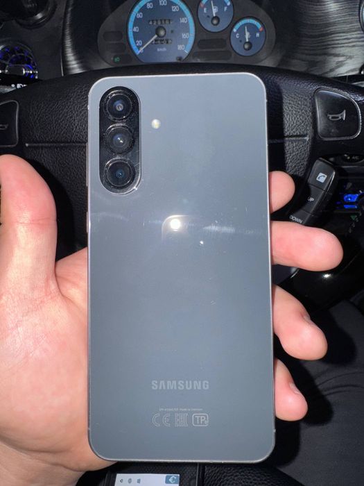 Samsung a56 128gb 2.5mlnga
