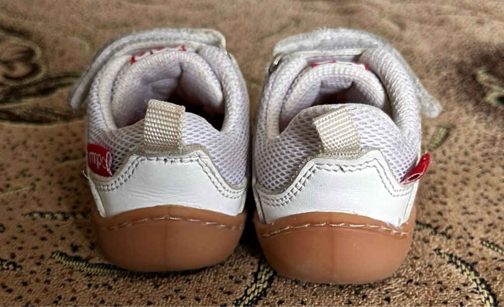 Кроссовки сетчатая