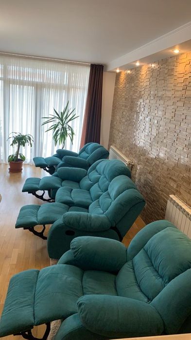 Tapițer,  servicii de tapițerie,  canapele,  fotolii,  colțare