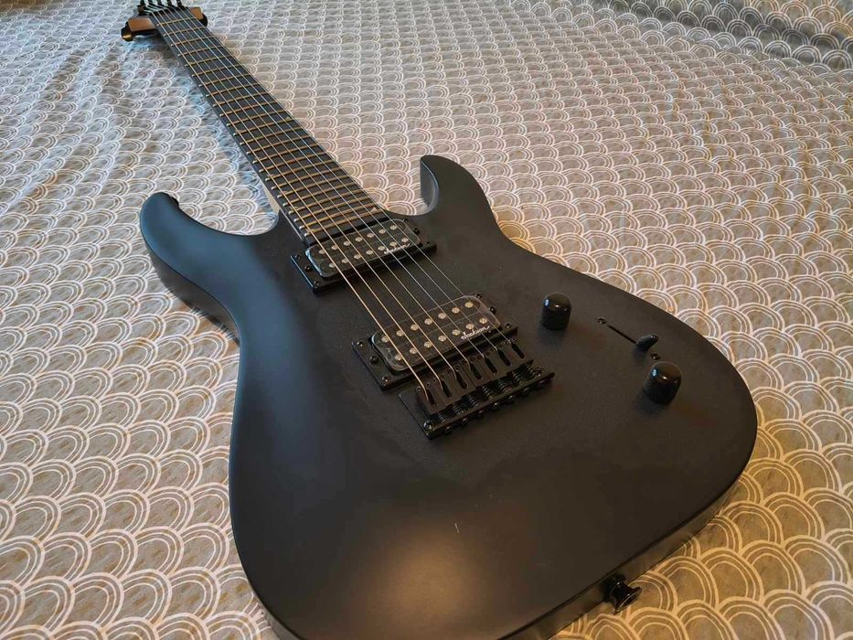 7-струнна Електрическа китара Jackson JS22-7 Dinky