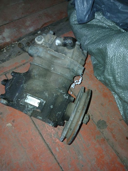 Компрессор Маз, ЗИЛ.