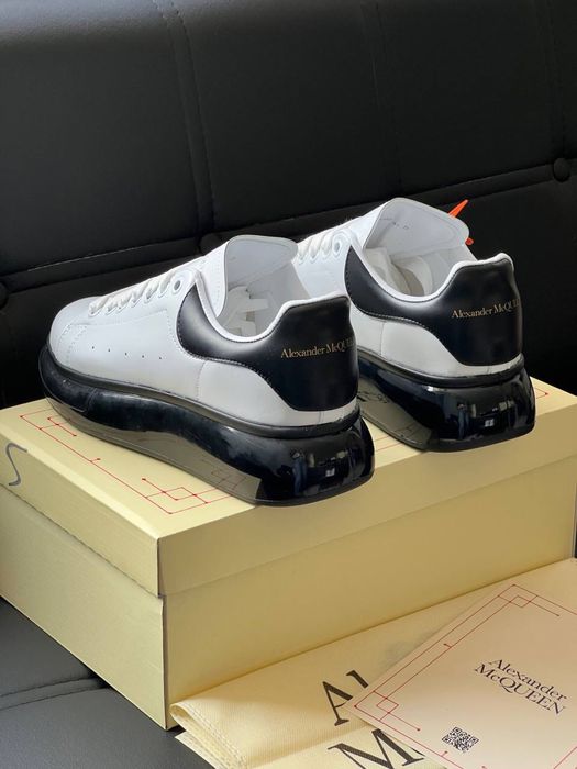 Adidasi Alexander Mcqueen noi