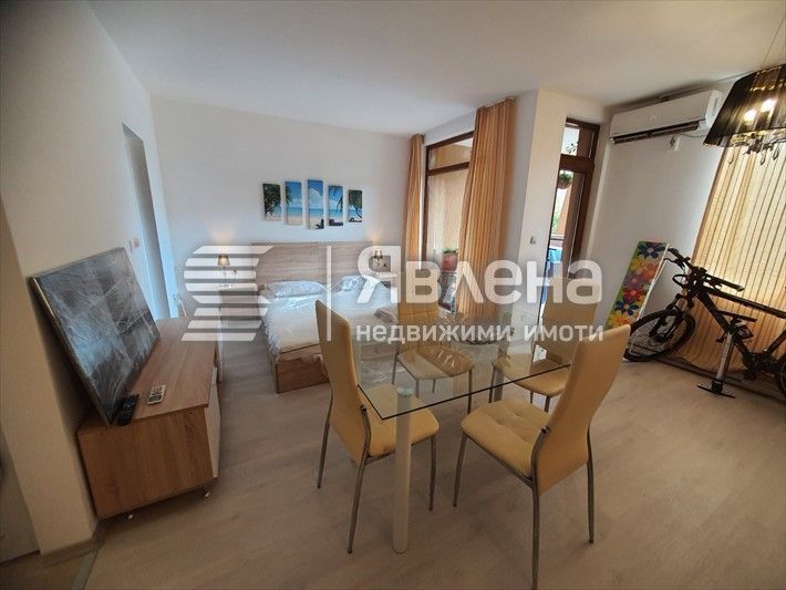 Продава се Едностаен апартамент в Царево - 46 кв.м за 1283 €/кв.м - Снимка #9