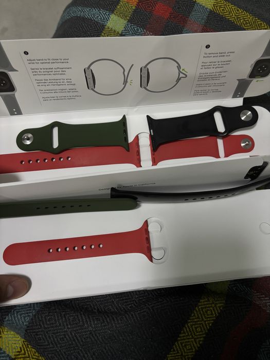 Apple Watch 6 Red Sport Band