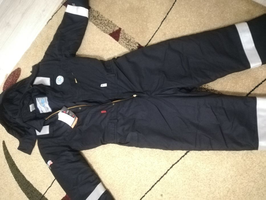 Зимние огнеупорные комбенизоны