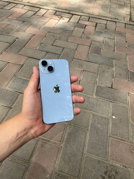 Iphone 14 в хорошем состояний