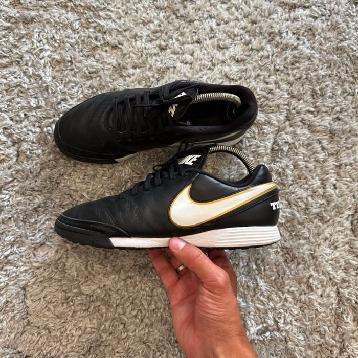 Сороконожки Nike Tiempo Genio II