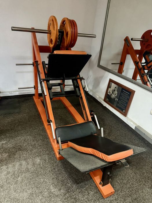 Професионално фитнес оборудване Ivan уреди  машини  кардио