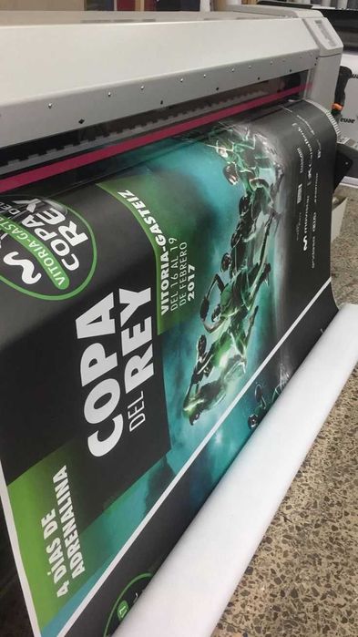 Баннеры и оракал для бизнеса — печать, резка, монтаж «под ключ»