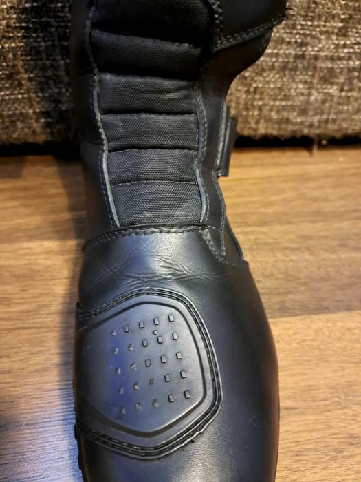 Мъжки мото ботуши