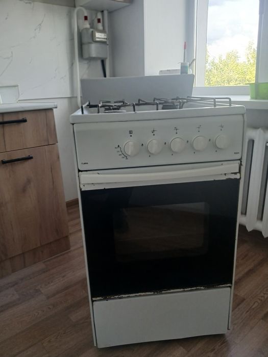 Продам газплиту.