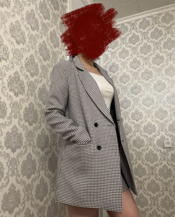 Продам двойку пиджак-юбка