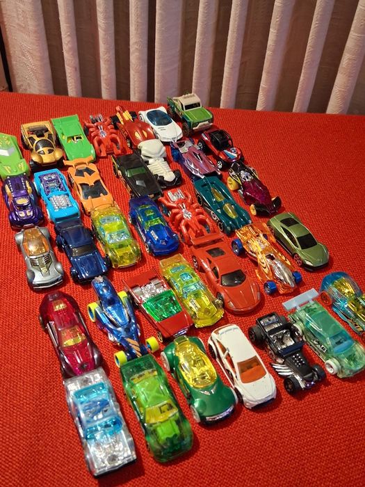 Mașinuțe fier HotWhels