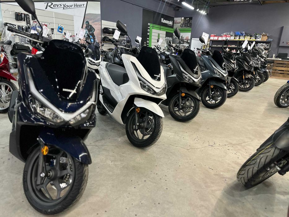 Honda PCX 125 2025 cat B125 - Honda Constanta by EST BIKE