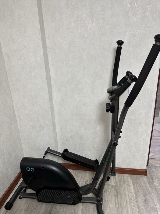 Продам эллиптический тренажёр