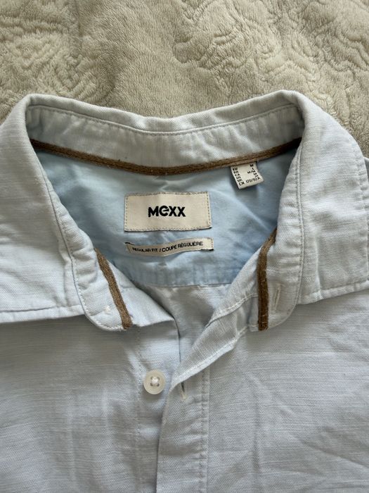 Рубашки мужские