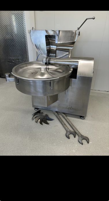Cuter Kutter Cutter