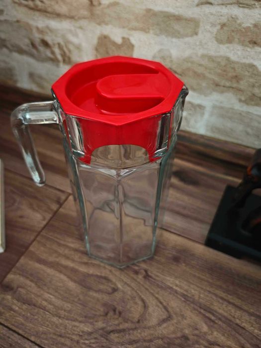 Предлагам за продажба Кана 1,5литра - чисто нова