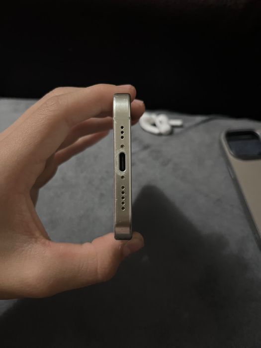 IPhone 15 pro 256gb