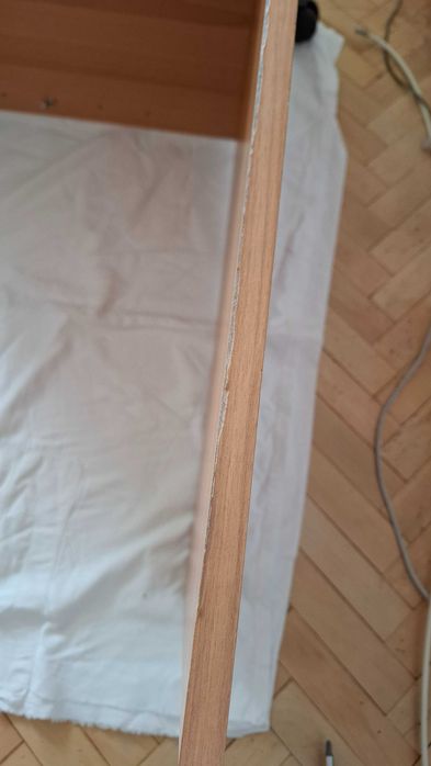 Продавам офис бюро