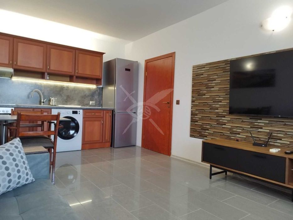 Продава се Двустаен апартамент в к.к. Слънчев бряг - 67 кв.м за 881 €/кв.м - Снимка #2