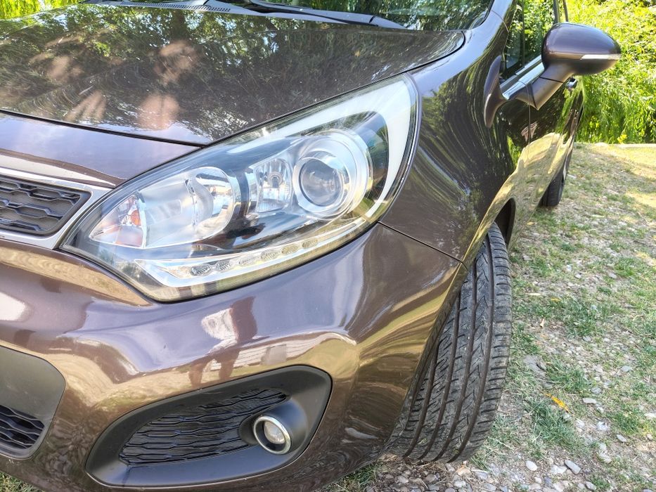 Proprietar vinde KIA Rio full
