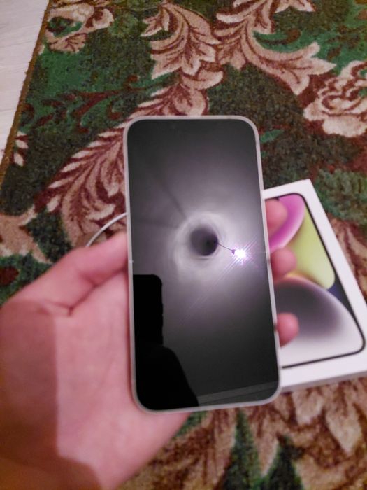 Айфон 14 256гб ь