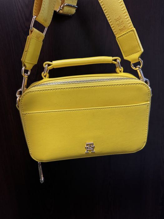 Дамска чанта Tommy Hilfiger