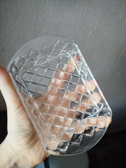 Маслёнка стекляная