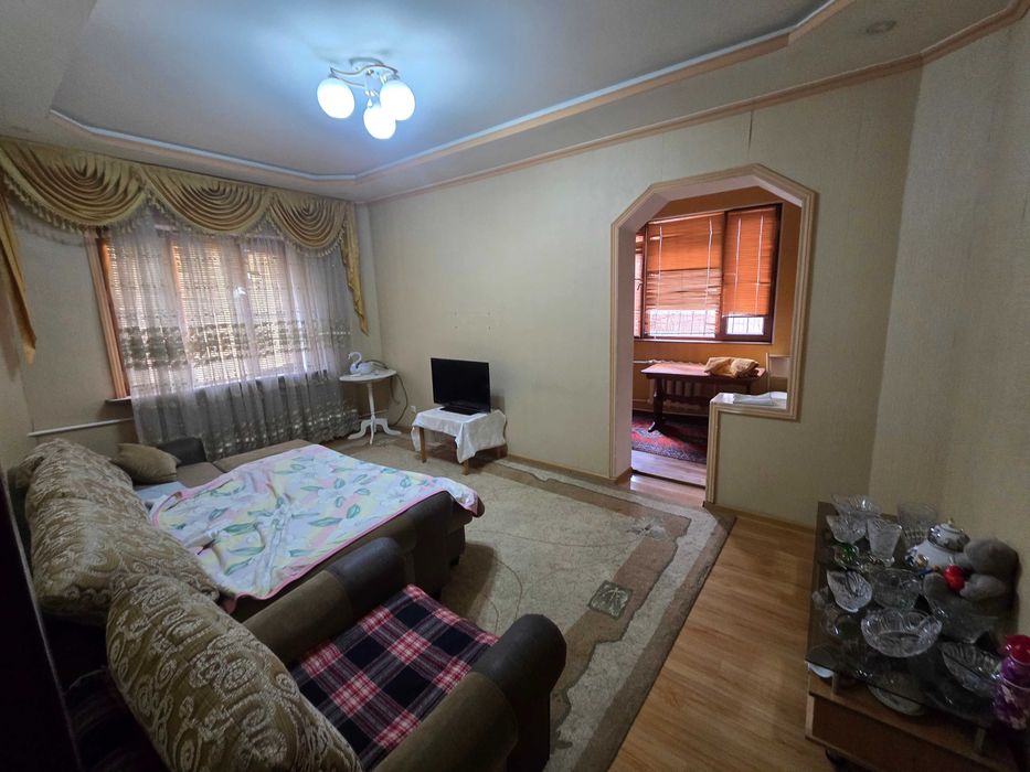 Сдаю в  аренду свою 2 комнатную(1 в 2)