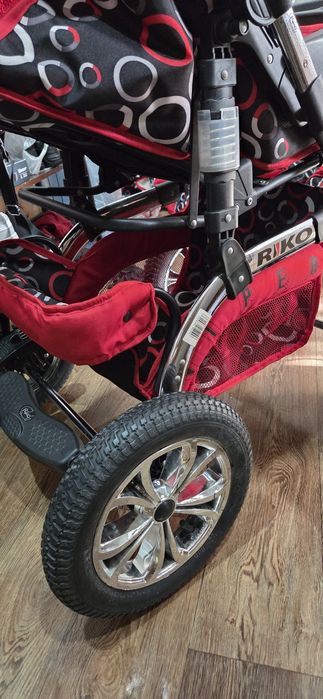 Продам коляску зима-лето