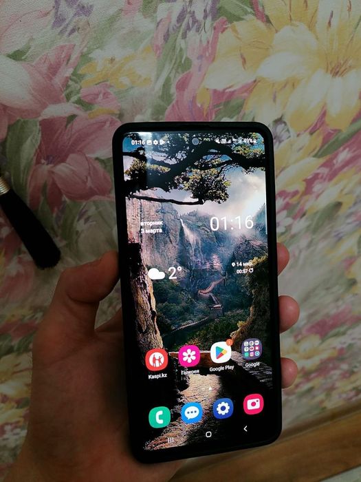 Самсунг А51 128Гб без минус