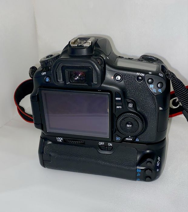 Canon 60D + батериен грип | 26000 кадъра