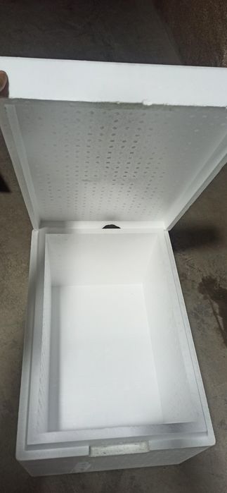 Пенопласт яшиклари сотилади