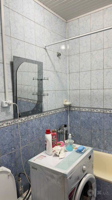 Юнусабад12, 1в2/1/9, ФРАНЦУЗКАЯ ПЕРВАЯ ЛИНИЯ 42м2, Балкон: 1х7