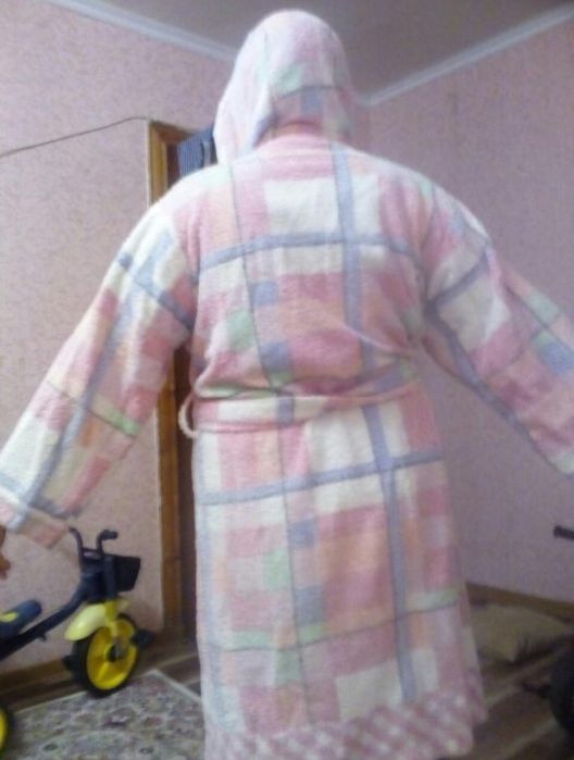 Халат теплый. 48 размер