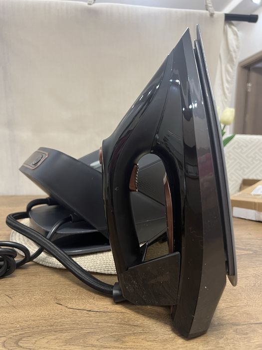 Ютия с парен генератор Princess 323090 Steam Station