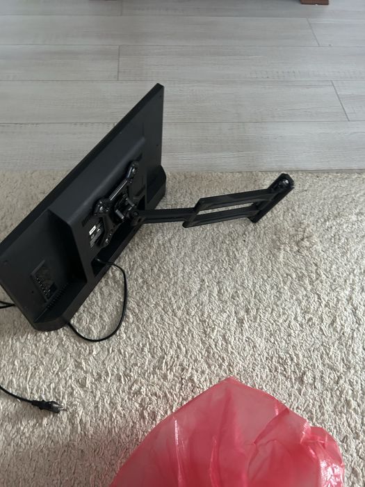 Продам телевизор