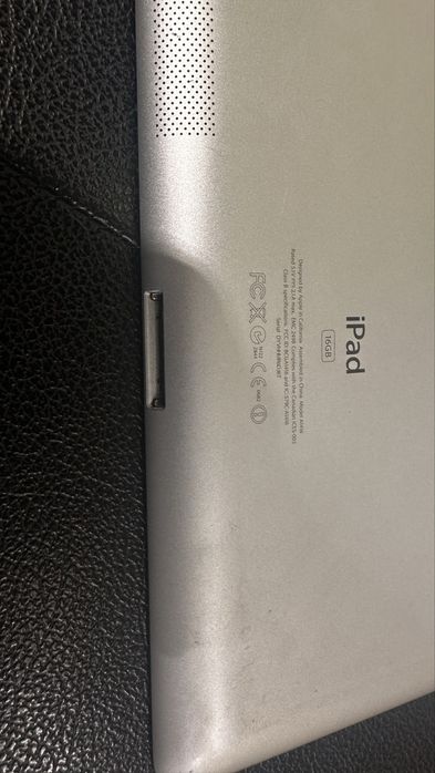 Продам два планшета Apple iPad