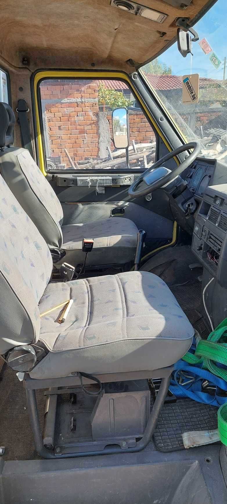 Бус ИВЕКО с кран гр. Пловдив Гаганица • OLX.bg