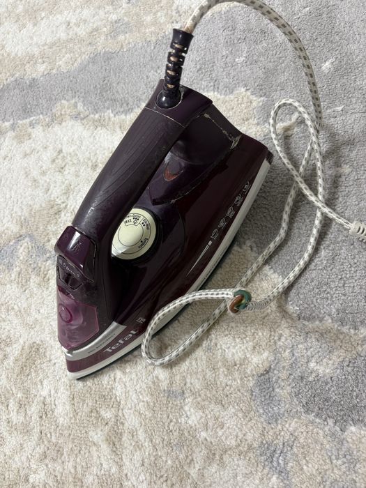 Утюг отдам даром рабочий