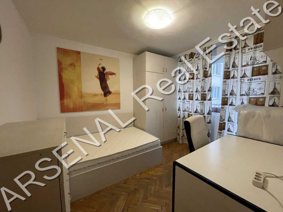 Дава се под наем Четиристаен апартамент в София, Гео Милев - 135 кв.м за 700 € - Снимка #4