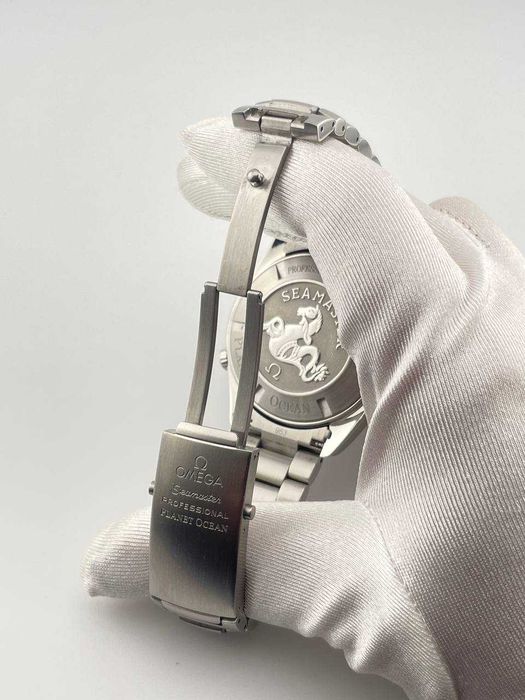 Часы Omega Seamaster Planet Ocean Chronograph