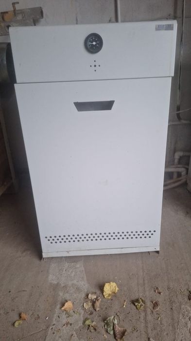 Продам котел напольный