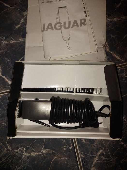 Mașini de tuns cu cablu Moser,Wahl,Oster.Jaguar CM 2000