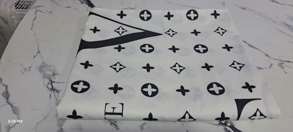 Продаю новые простыни