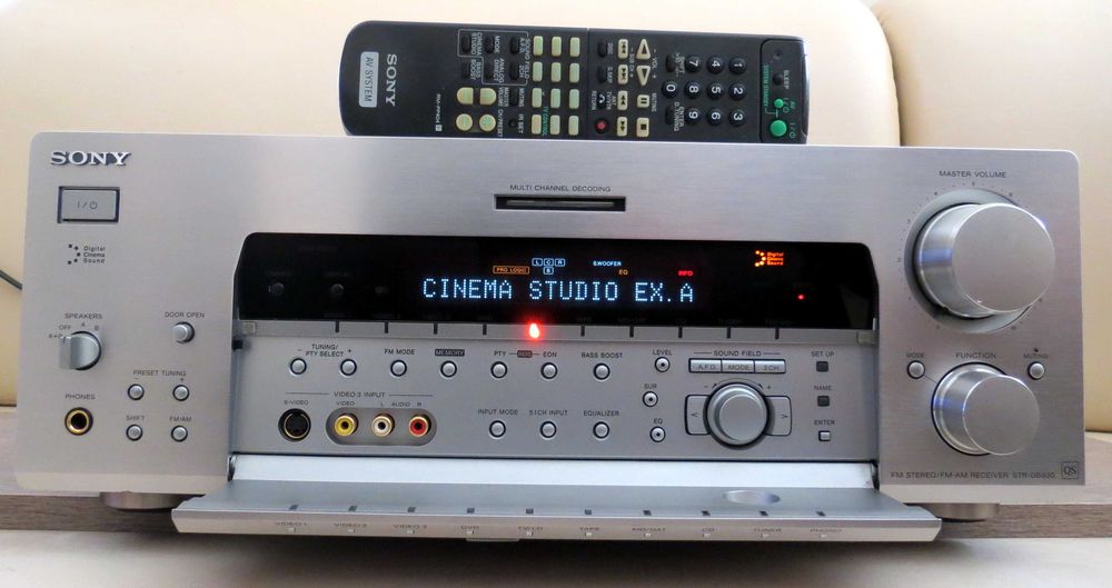 Receiver (amplituner)Sony STR-DB 930QS,Power output: 2x110 watts per channel into 8Ω (stereo),Surround output: 110W (front),110W (center),110W (rear)