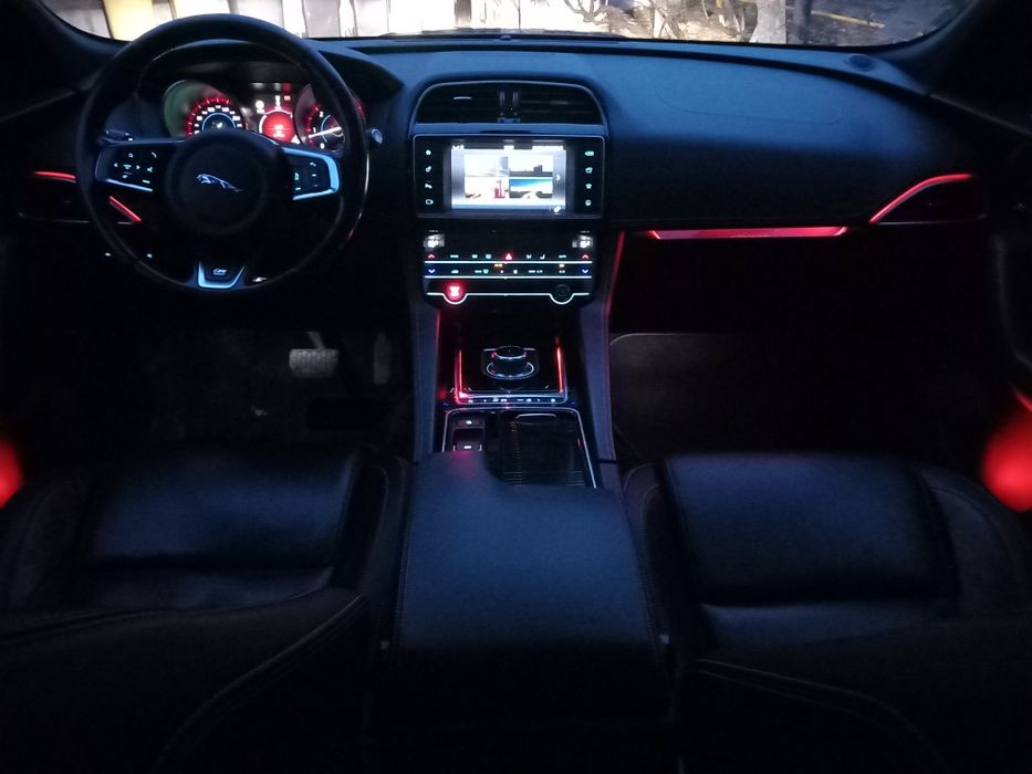 Jaguar F-pace, R-Sport 30D, AWD, 300Cp, 2017,(134000)