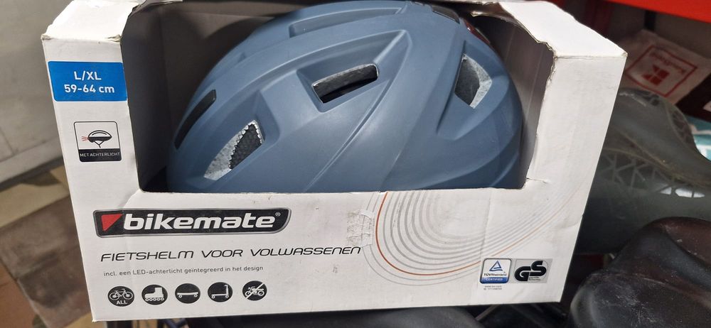 Cască protecție nouă