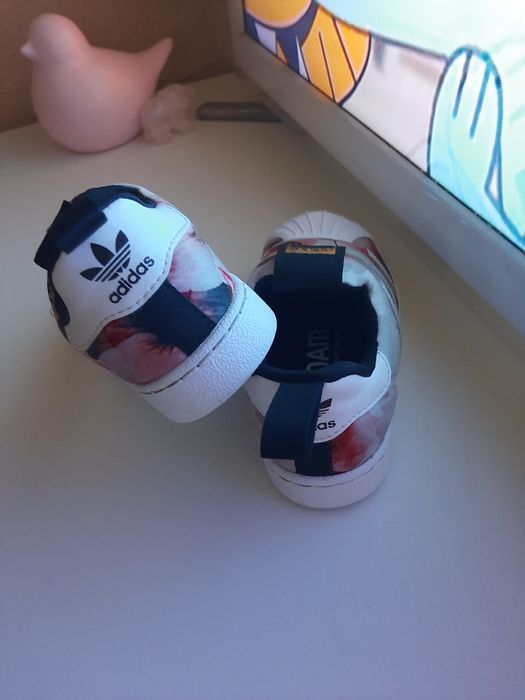 Маратонки Adidas superstar, nike, puma и zara